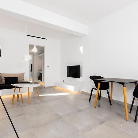 Serapias Suites Éxo Goniá Екстериор снимка